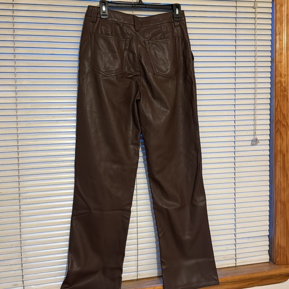 ASOS DESIGN faux leather straight leg pants in brown - Picture 5 of 8